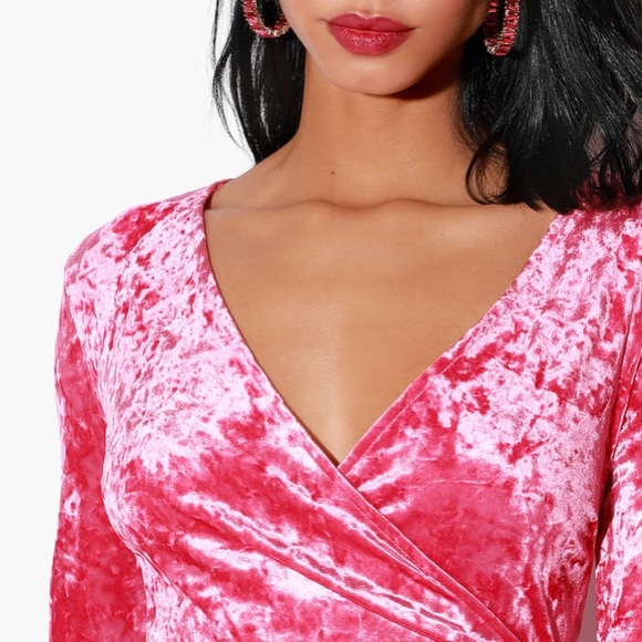 SOLD Pink velvet long sleeve wrap dress NWT - Picture 4 of 4